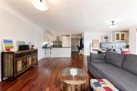 2 bedroom apartment to rent, Victoria Wharf, 46 Narrow Street, London, E14