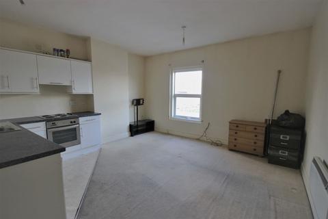 Studio for sale, Farrer Street, Bedford MK42