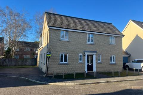 4 bedroom detached house for sale, Elmcroft Close, Beck Row IP28