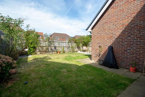 3 bedroom semi-detached house for sale, Modern 3 bed, 2 bath semi with garage on Ash Way, Haywards Heath