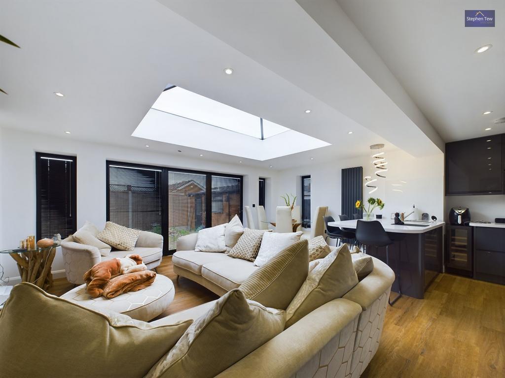 Living Room/Diner