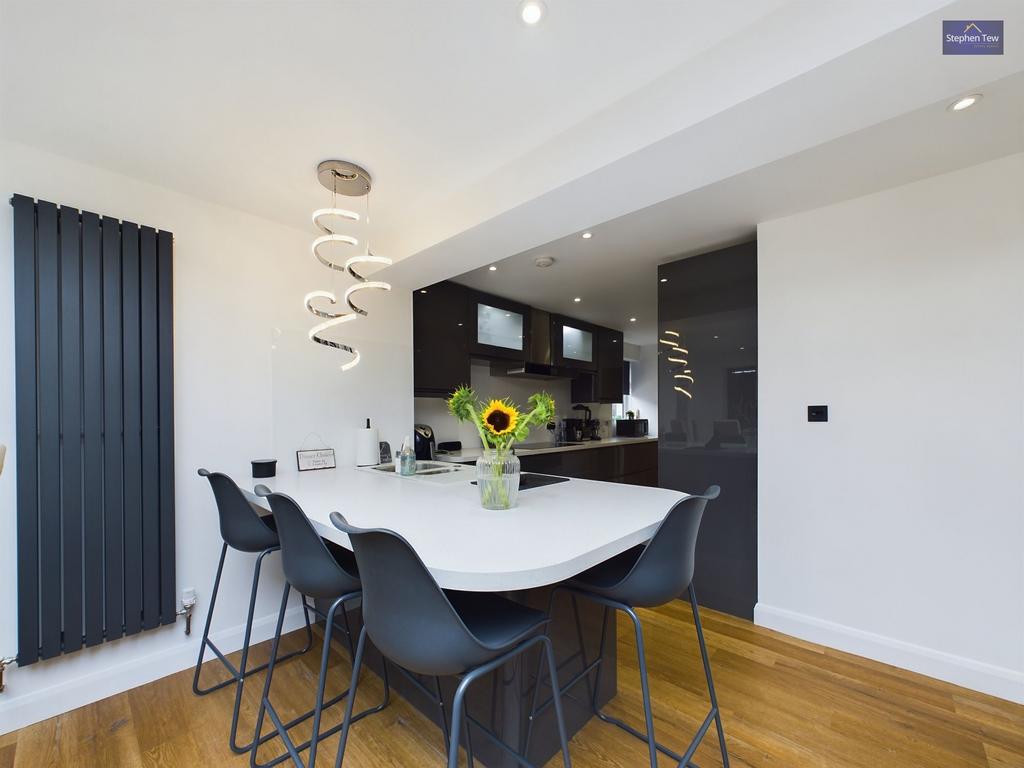 Living Room/Diner