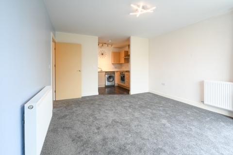 2 bedroom flat for sale, Coombe Way, Farnborough GU14