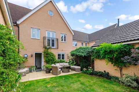 17 Hampton Road, Stansted, CM24 8FE