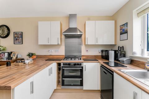 17 Hampton Road, Stansted, CM24 8FE