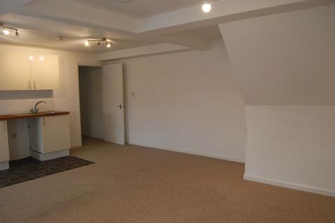 1 bedroom apartment to rent, High Street, Weedon, Northampton, NN7 4QD