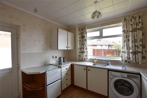 19 Bedford Avenue, Shaw, Oldham, OL2 7DR