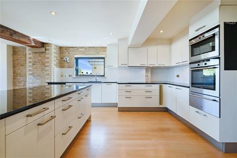 3 bedroom apartment to rent, Shad Thames, London, SE1