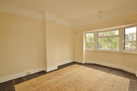 4 Schofield Avenue, Witney, OX28 1JN