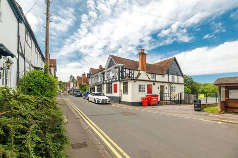 4 bedroom detached house for sale, 52 High Street, Oxted RH8