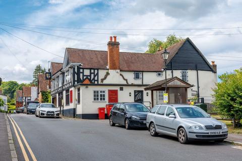 4 bedroom detached house for sale, 52 High Street, Oxted RH8