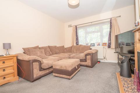 2 bedroom apartment for sale, Stirling Way, Ramsgate, CT12