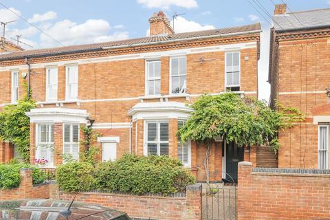 4 bedroom end of terrace house for sale, Castle Road, Bedford