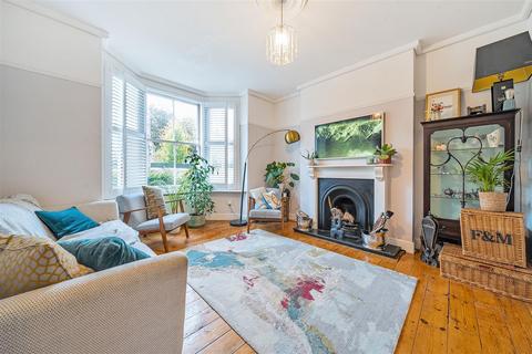 10 Castle Road, Bedford, MK40 3PJ
