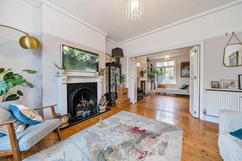 10 Castle Road, Bedford, MK40 3PJ
