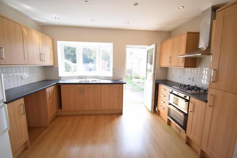 6 Avoncliffe Road, Southbourne, Bournemouth, BH6 3NR