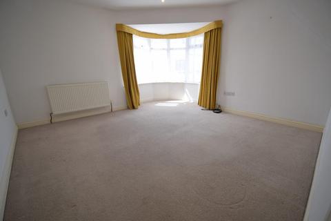 6 Avoncliffe Road, Southbourne, Bournemouth, BH6 3NR