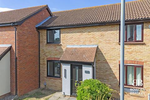 2 bedroom terraced house for sale, Trafford Close, Hainault