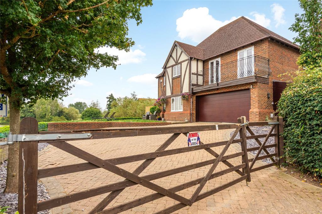 Gated Driveway