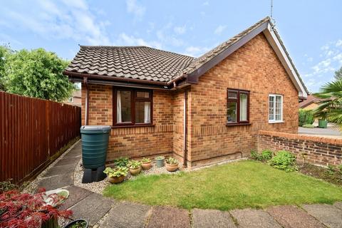 2 bedroom semi-detached bungalow for sale, Monmouth Close, Valley Park, Chandler's Ford