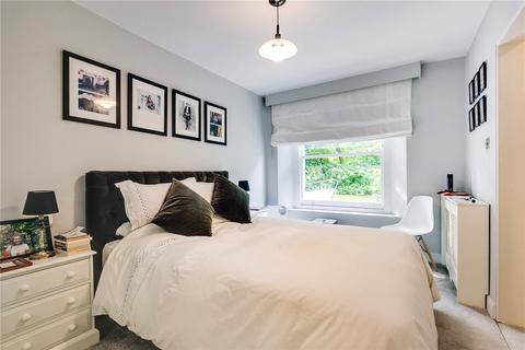 1 bedroom flat for sale, Collingham Road, Earls Court, London