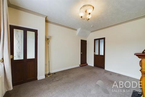 3 bedroom end of terrace house for sale, Woods Lane, Burton-On-Trent DE15