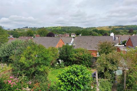 5 bedroom bungalow for sale, Meadow Close, Landkey, Barnstaple