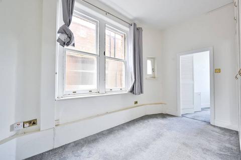 3 bedroom flat for sale, Lauderdale Road, Maida Vale, London, W9