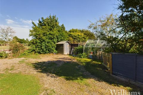 1 bedroom maisonette for sale, Lay Road, Aylesbury HP19