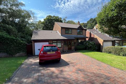 4 bedroom detached house for sale, Malvern Drive, Dibden Purlieu SO45