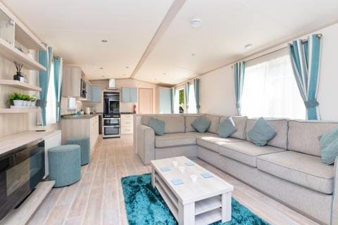 2 bedroom park home for sale, Woodland View, Bashley Park, New Milton, Hampshire, BH25