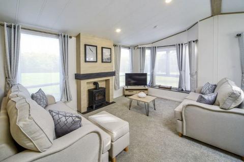 2 bedroom lodge for sale, Pitch GM104, Oxwich SA3