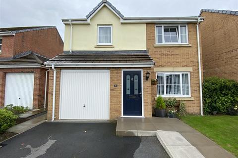 6 Cwrt Lando, Pembrey, Burry Port, SA16 0YE