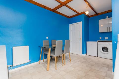 11 Byres Road, Elderslie, Johnstone, PA5 9AQ