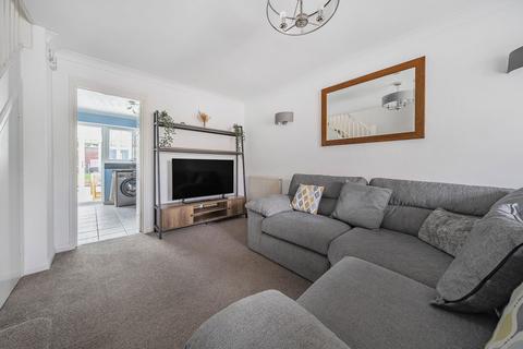 7 Beach Piece Way, Basingstoke, RG22 4TQ