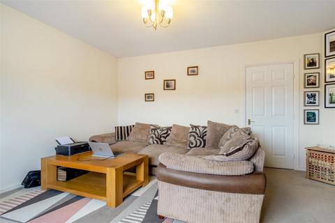 23 Curbar Close, Mansfield, NG18 4XS