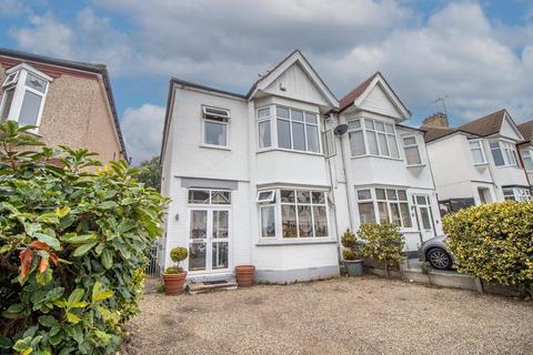 3 bedroom semi-detached house for sale, Victoria Road, Southend-on-Sea SS1