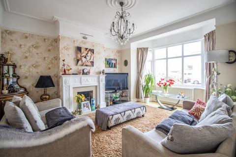 3 bedroom semi-detached house for sale, Victoria Road, Southend-on-Sea SS1