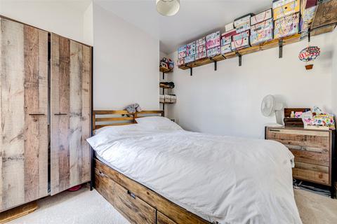 1 bedroom flat for sale, Upper High Street, Worthing, BN11