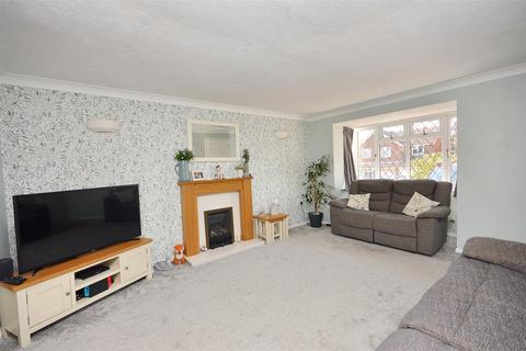 4 bedroom detached house for sale, Grasmere Close, Eastbourne