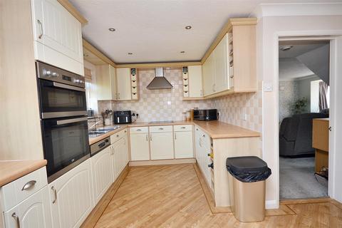 4 bedroom detached house for sale, Grasmere Close, Eastbourne