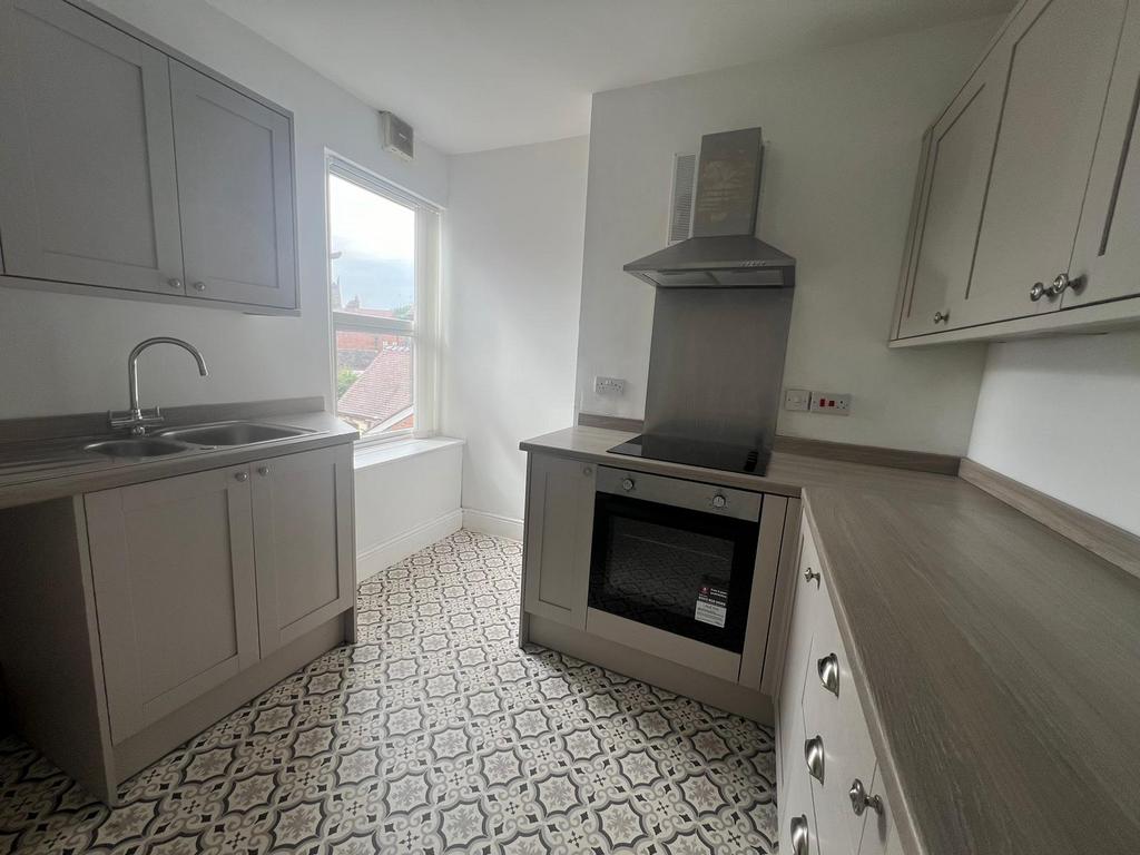 Two bedroom FLAT to let
