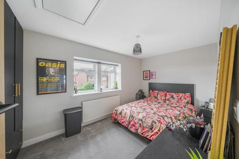 2 bedroom end of terrace house for sale, Lumby Lane, Pudsey, West Yorkshire, LS28