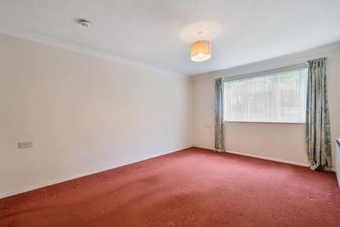 1 bedroom apartment for sale, Chatsworth Place, Mitcham CR4