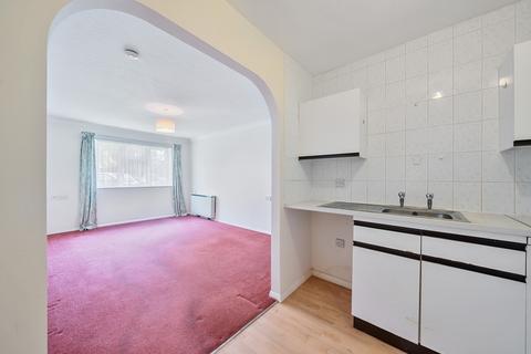 undefined, Chatsworth Place, Mitcham CR4