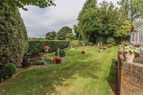 4 bedroom bungalow for sale, Barncroft, Appleshaw, Andover, Hampshire, SP11