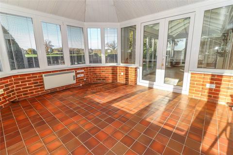 Fallowfield Barncroft, Appleshaw, Andover, SP11 9BU