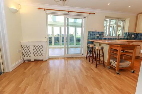 Fallowfield Barncroft, Appleshaw, Andover, SP11 9BU
