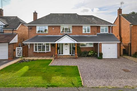 4 bedroom detached house for sale, 21 The Wold, Claverley, Shropshire