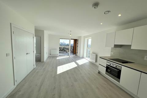 1 bedroom apartment for sale, Tabbard Apartments, Western Avenue, East Acton, W3